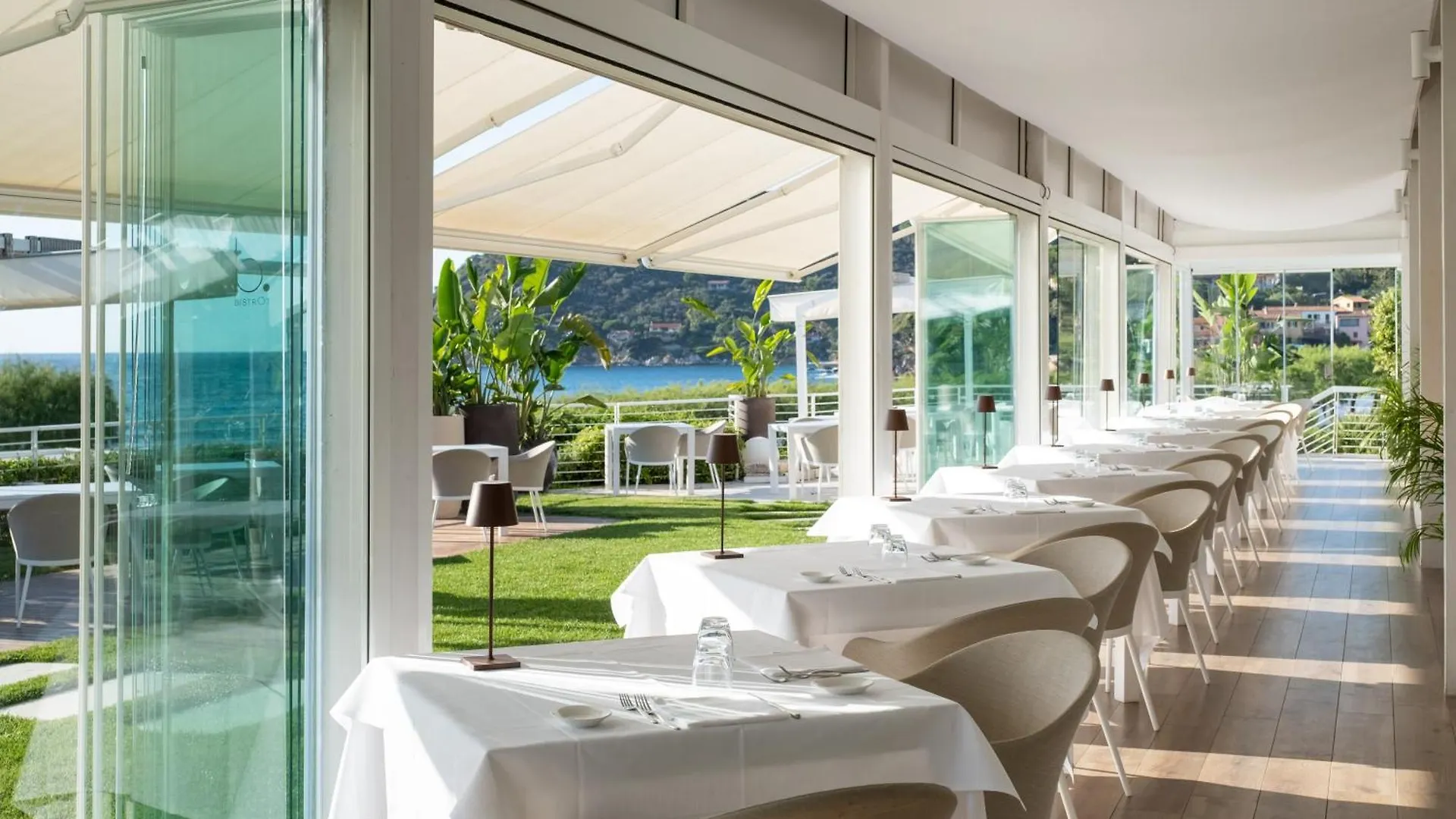 Baia Bianca Suites Portoferraio 3*,