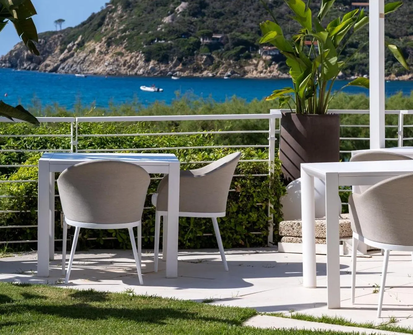 Baia Bianca Suites Portoferraio 3*,