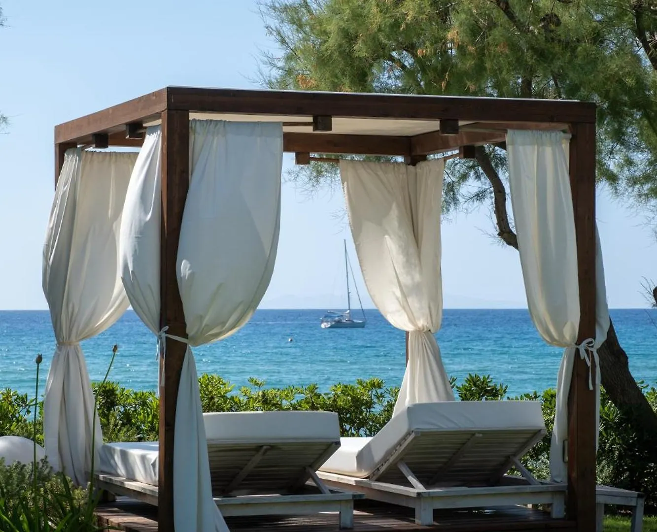Baia Bianca Suites Portoferraio Resort