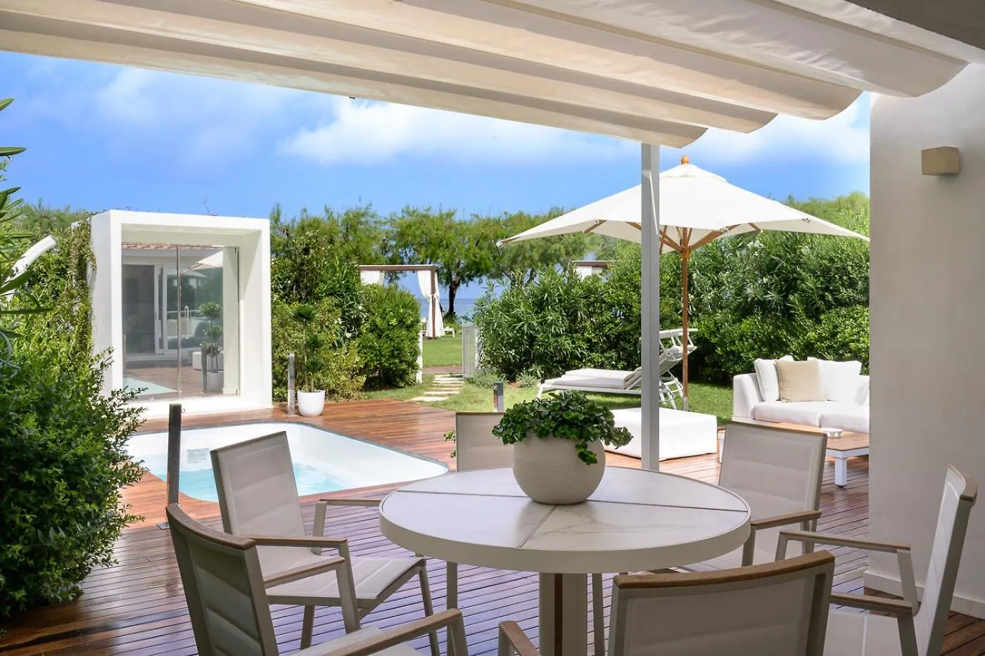 Baia Bianca Suites Portoferraio Resort