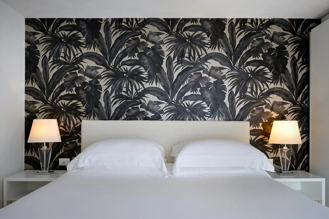 Baia Bianca Suites Portoferraio Resort